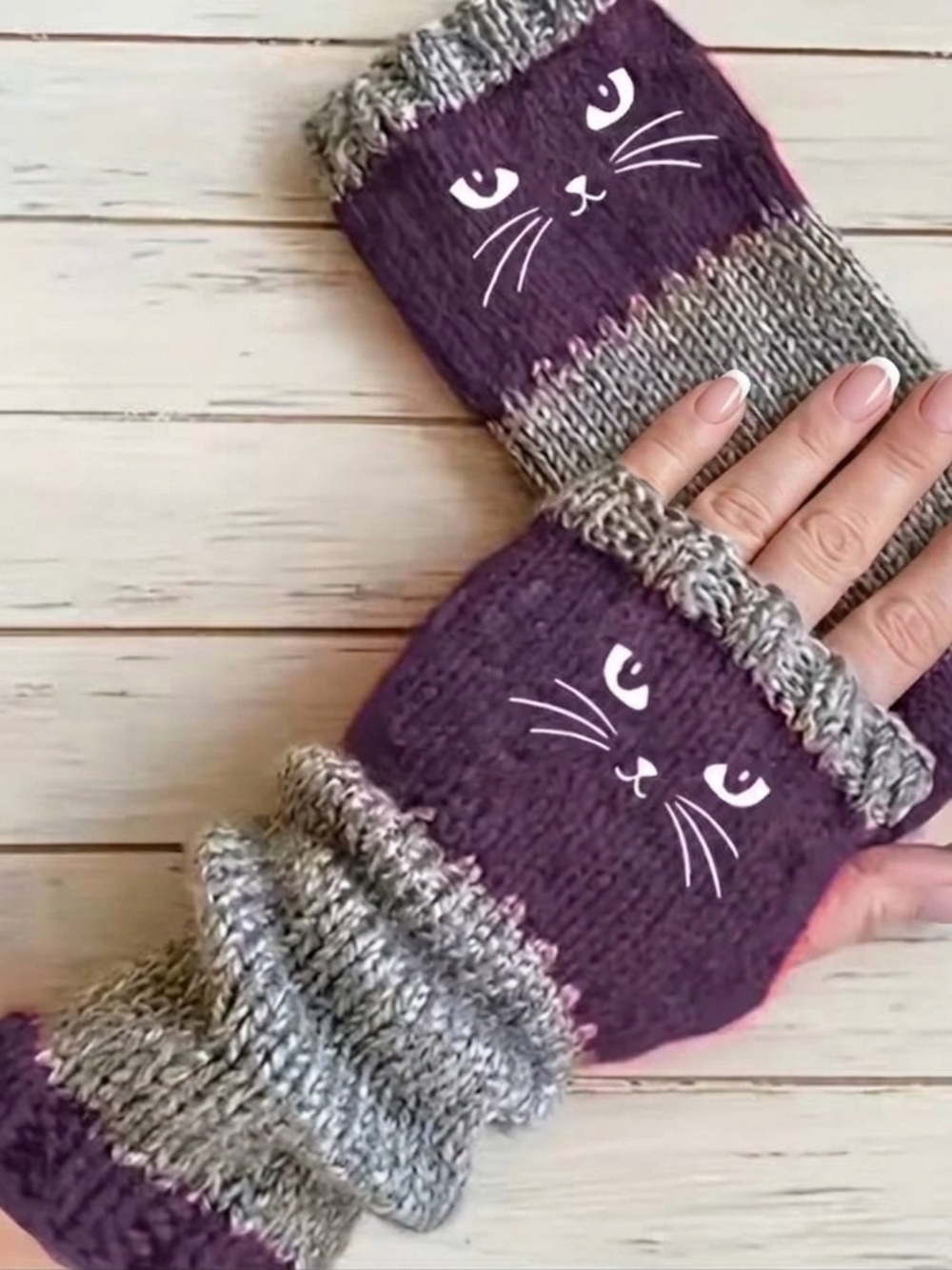 Purple Cat Face Knit Fingerless Gloves NWOT